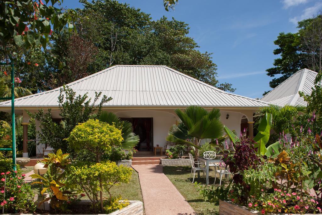 Etoile Labrine Guest House Isola di Isola di La Digue Camera foto