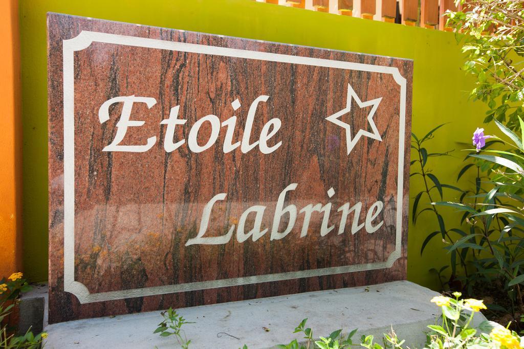 Etoile Labrine Guest House Isola di Isola di La Digue Esterno foto